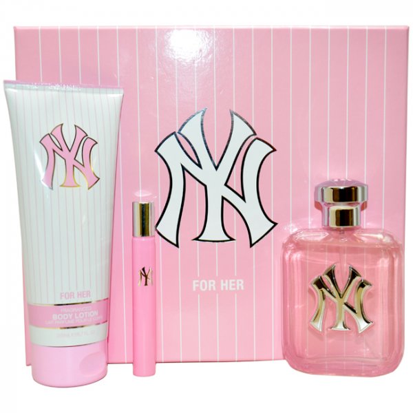 New York Yankees 3 Pc Gift Set for women